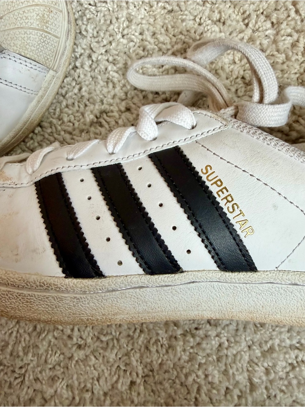 Adidas Superstar Sneakers - Size 5.5 Women’s - Picture 7 of 11